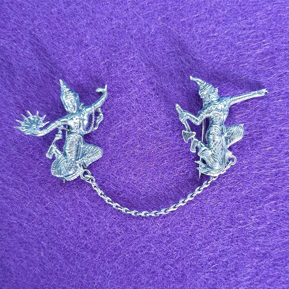 Rare Antique 1920s Siam Sterling Silver Mekkala & Ramasoon Sweater Cloak Pin - Picture 1 of 10